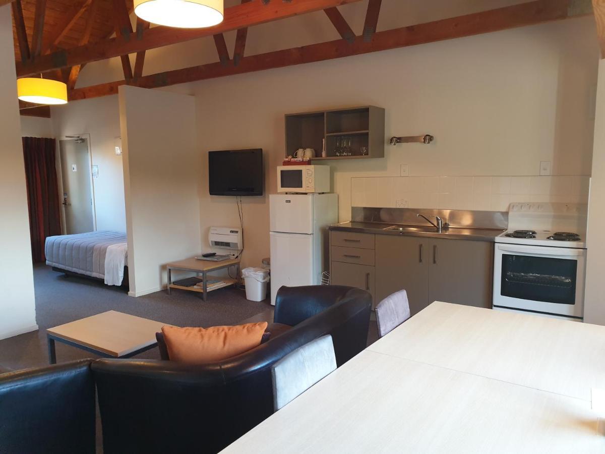 The Hobbit Motorlodge Ohakune Eksteriør billede