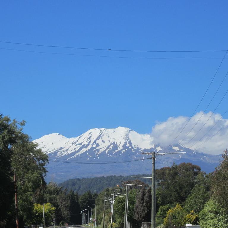 The Hobbit Motorlodge Ohakune Eksteriør billede